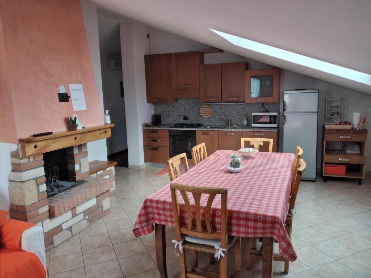 La Casetta Sui Colli Perarolo Exteriör bild